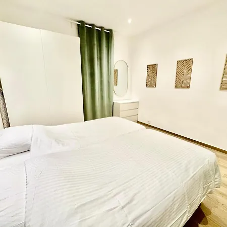 Appartement 3 Star Near Mc Train Station 3rd Floor *