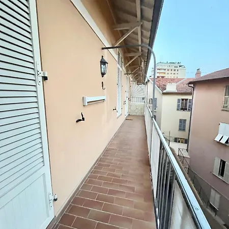 Appartement 3 Star Near Mc Train Station 3rd Floor Beausoleil