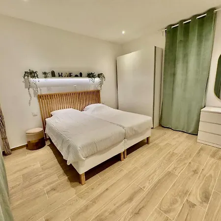 3 Star Near Mc Train Station 3rd Floor Appartement *
