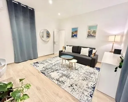 3 Star Near Mc Train Station 3rd Floor *